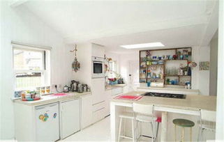 成都裝飾公司純白配多彩，打造美麗的田園混搭風(fēng)裝飾工程設(shè)計(jì)